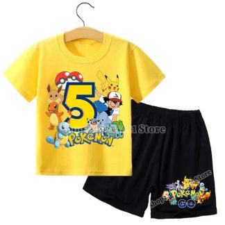 Pokemon T-Shirt (mit Alter) und kurze Hose im Set
