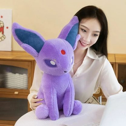 XXL Psiana Espeon Stofftier – Mystische Eleganz zum Kuscheln! – Bild 3