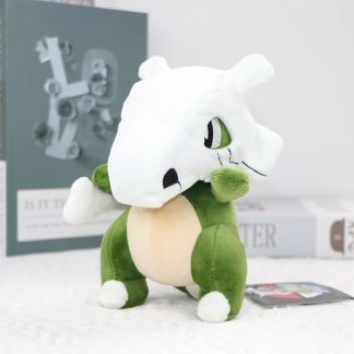Grünes Tragosso Plüsch – Dein mystisches Pokémon zum Kuscheln!