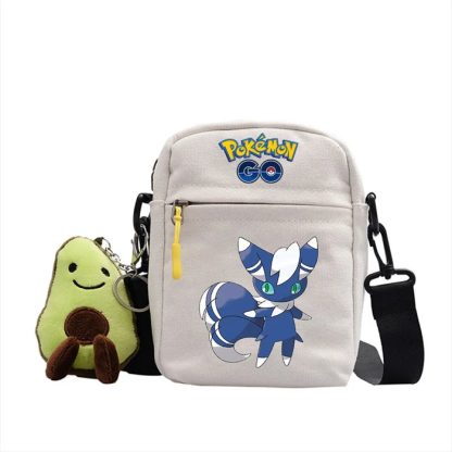Messenger Tasche mit Pokemon Motiven und Avocado Plüsch Anhänger – Bild 7