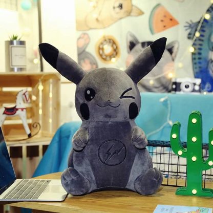 Schwarzer Pikachu XXL Plüsch Pokemon (35/55/80/100cm) – Bild 2