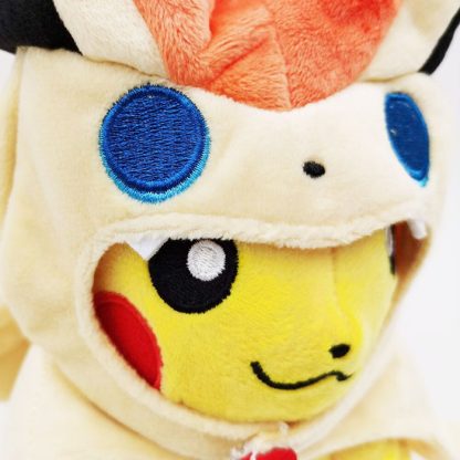 Plüschfigur Pokémon Pikachu verkleidet als Victini, ca. 20 cm – Bild 6