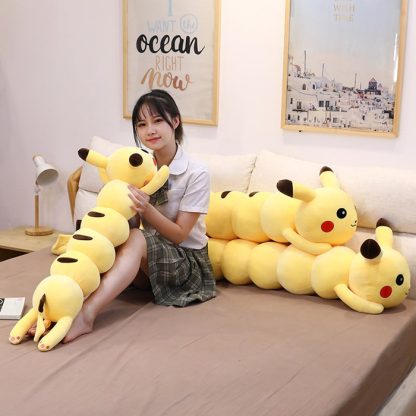 Riesiger Pikachu Kuschelwurm Stofftier – Bild 8