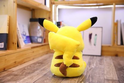XXL Pikachu Kuscheltier (ca. 60cm) – Bild 3