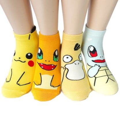 Süße Pokemon Socken (Pikachu, Charmander, Enton oderSchiggy) – Bild 2